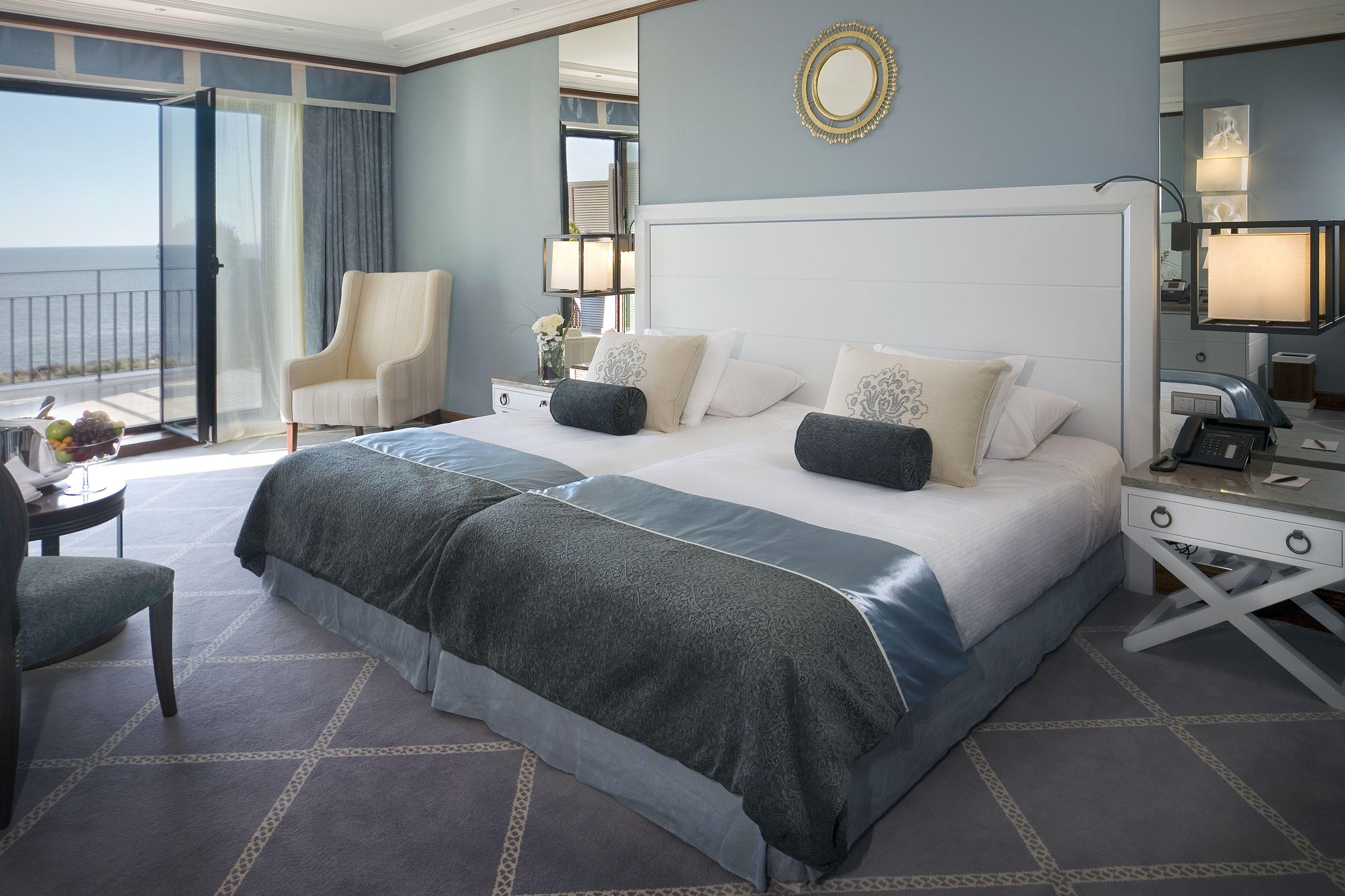 Grande Real Villa Itália Hotel&Spa Cascais Pokoj fotografie A room at the Hotel de Crillon