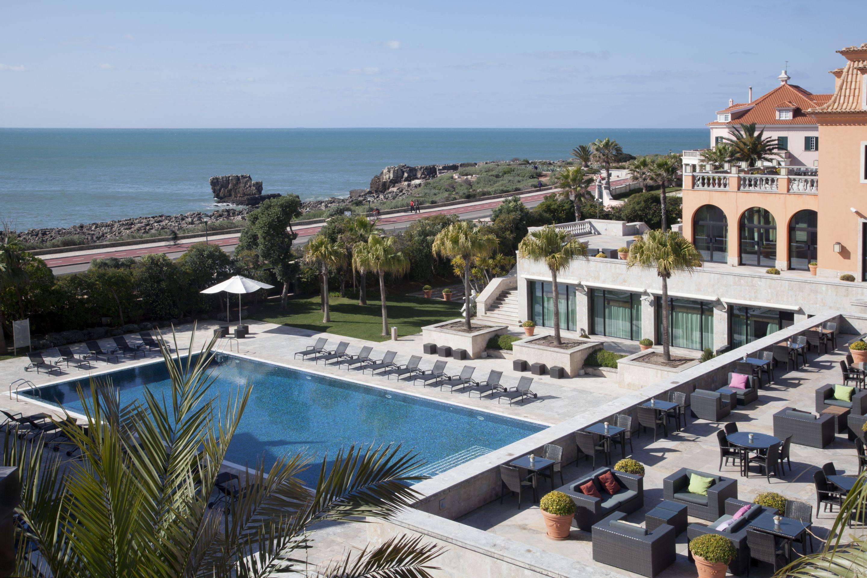 Grande Real Villa Itália Hotel&Spa Cascais Exteriér fotografie The pool at the Hotel