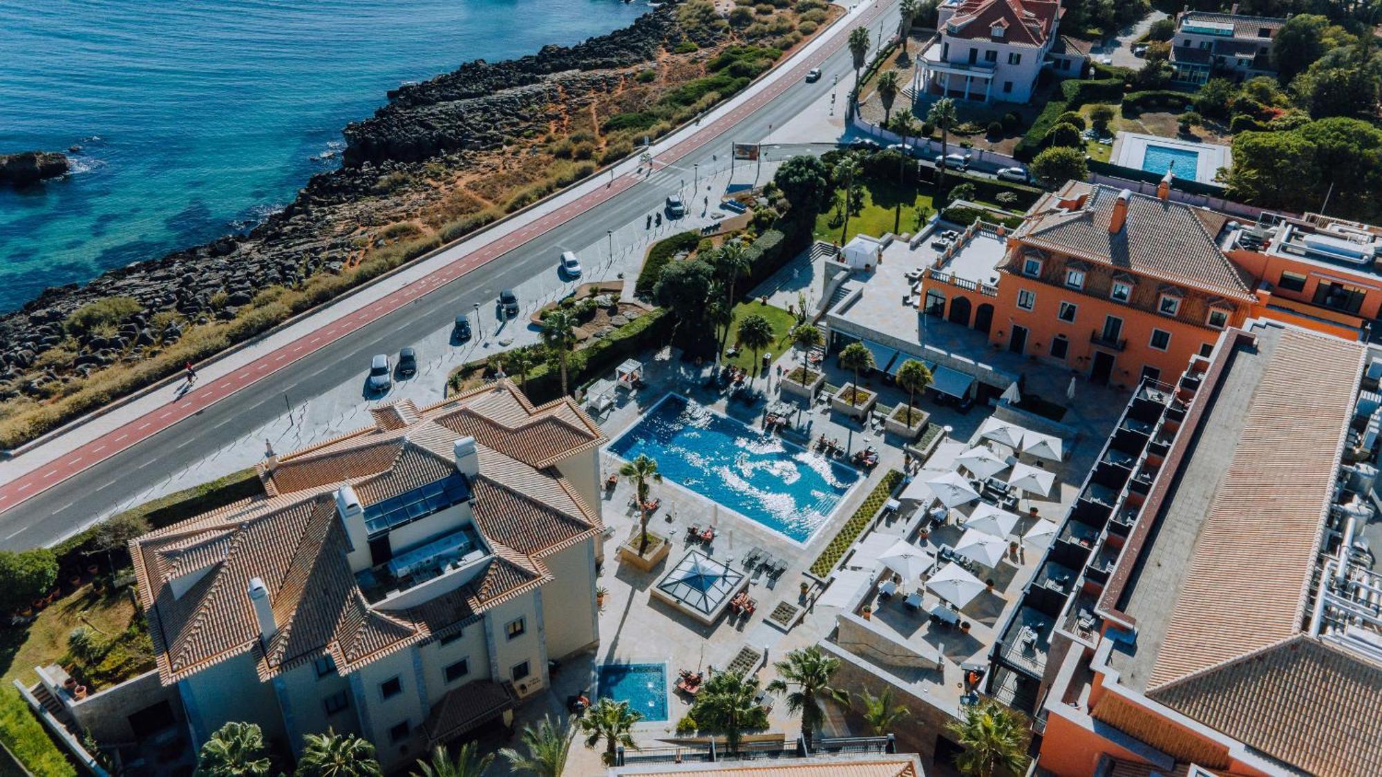 Grande Real Villa Itália Hotel&Spa Cascais Exteriér fotografie Aerial view of the hotel
