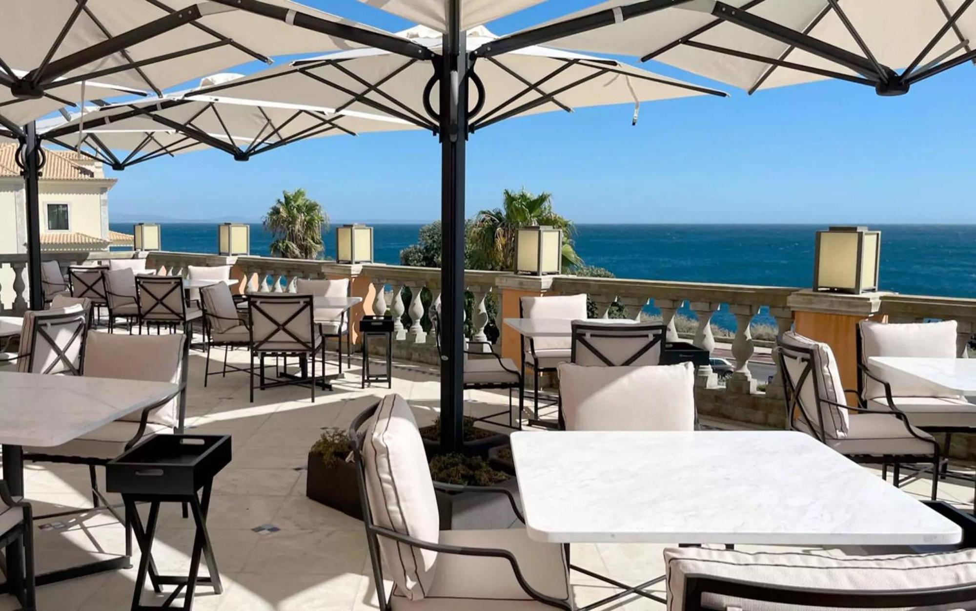 Grande Real Villa Itália Hotel&Spa Cascais Exteriér fotografie The Terrace at the Beverly Hills Hotel